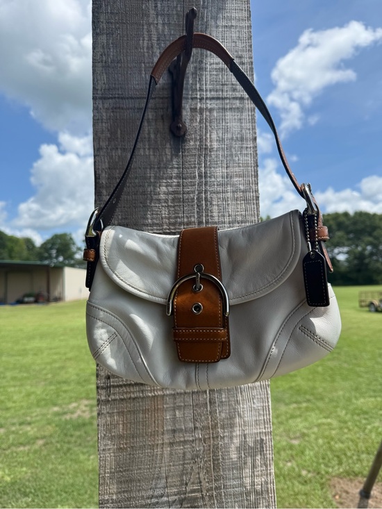 Coach Handbags - Coach Vintage White Leather Brown Purse
